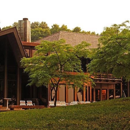Mohican Lodge And Conference Center Perrysville Eksteriør bilde