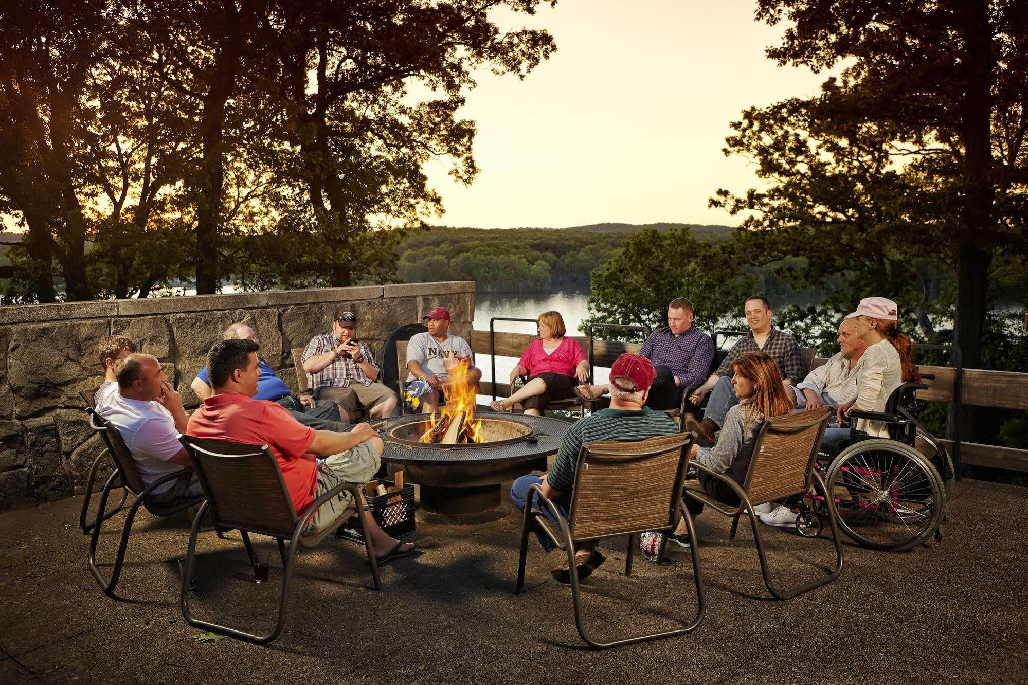 Mohican Lodge And Conference Center Perrysville Eksteriør bilde